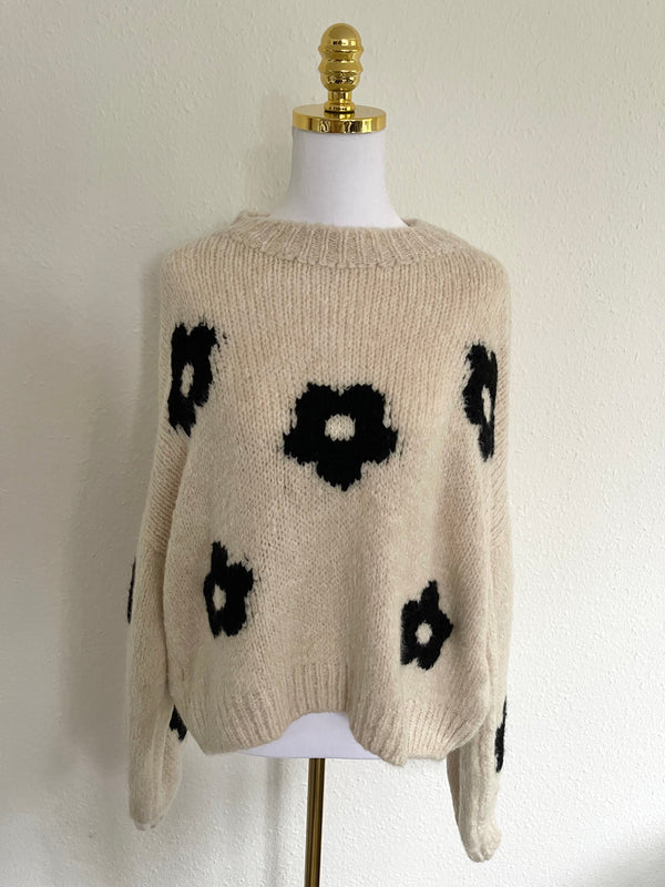 Pullover Blümchen Creme/Schwarz