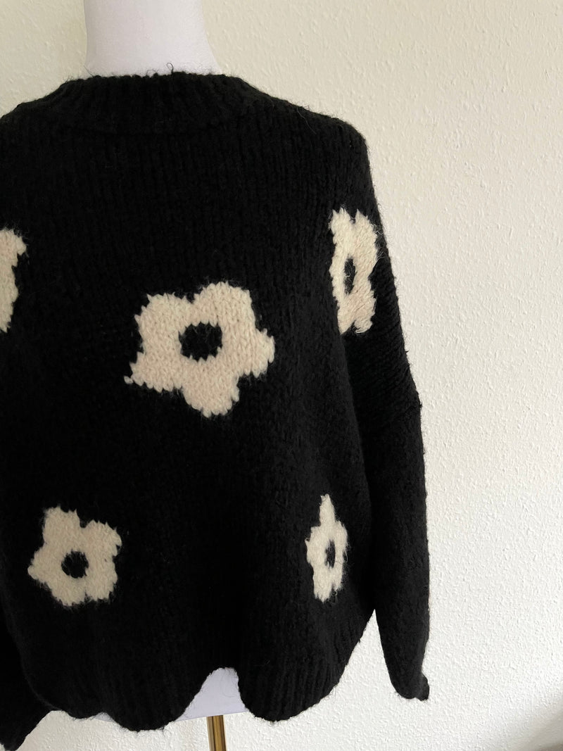 Pullover Blümchen Schwarz/Creme