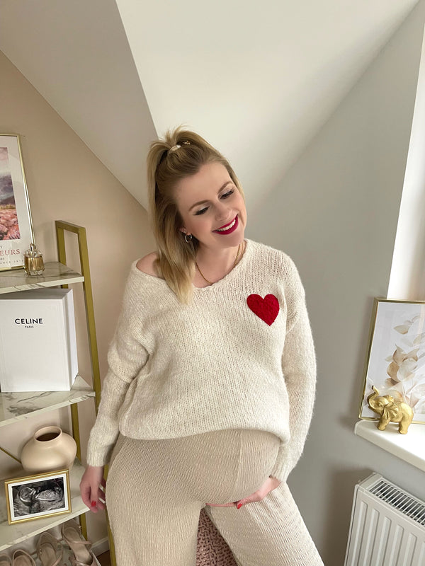 Pullover Herzchen Creme/ Rot