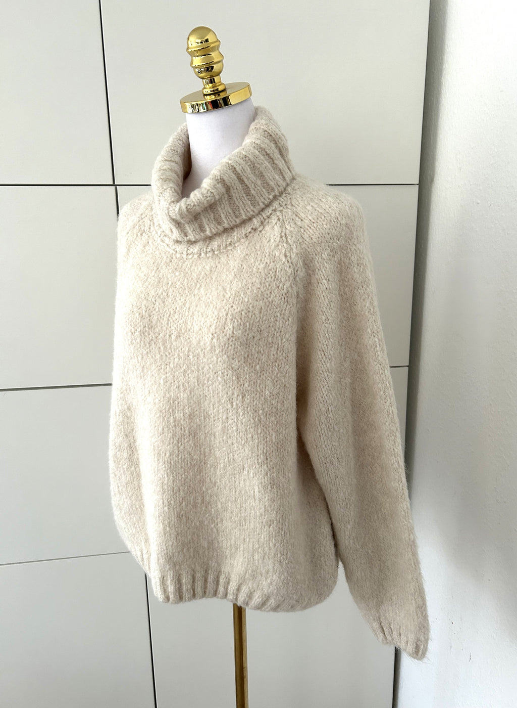 Cozy Rollkragen Pullover Creme